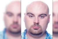 V Praze záhadně zmizel cizinec (28). Jeho zavazadlo našli na tramvajové zastávce