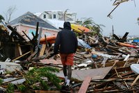 Na Bahamy se řítí další neštěstí? Bouře Humberto zesílila na hurikán a bude hůř