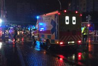 Tragédie v Přerově: Dvě nezletilé dívky při přebíhání silnice zabilo auto! Chlapci stihli uskočit