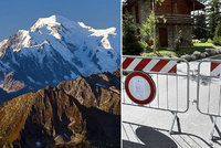 Na vrcholu Mont Blancu se trhá obří ledovec. V Itálii nařídili evakuaci a zavřeli silnice