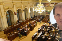 Sněmovna schválila výroční zprávy ČT. Stanjura k Ferancovi: Usnesení si strčte někam