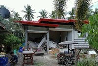 Filipíny zasáhlo další zemětřesení: Hotel šel k zemi jako domeček z karet, pět mrtvých