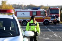Na Berounsku zemřel řidič náklaďáku: Záchranáři ho oživovali víc jak hodinu!