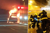 VIDEO: Požár v Blance! V Dejvickém tunelu hořelo auto