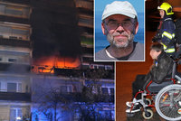 Štiplavý dým, dušení a hodiny na balkoně! Vozíčkář Roman (54) popsal ohnivé peklo na Černém Mostě