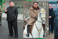 Kim mění styl. Uniformy vyměnil za kabát, na koni cválal s kožešinou kolem krku