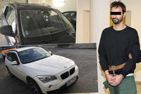 Šílený střelec z BMW pálil po autě i cisterně: Nebyl nepříčetný! Stíhání proto zastavili