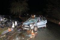 Smrt na Domažlicku: Po nárazu do viaduktu zemřel řidič osobáku
