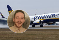 Let z pekla: Na palubě Ryanair zkolabovali 4 cestující. Dívku (17) oživovali