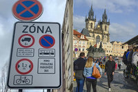 Zákaz pivních kol v Praze zpečetily značky: Policisté začnou turistické alkovozy pokutovat