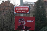Konec peripetií s náměstím Borise Němcova? Ruská ambasáda našla mazané řešení, stěhovat se nebude