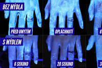 Myjete si ruce kvůli koronaviru správně? Test pod UV lampou odhalil pravdu!