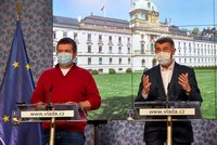 Živě: Co vláda rozhodla? Změny u roušek, senioři „ostrouhali“ a na Slovensko už od středy