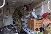 Koronavirus ONLINE: 147 mrtvých a 6059 nakažených v ČR. Vojáci pomůžou v domovech seniorů