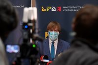 Koronavirus ONLINE: 258 mrtvých a 4017 vyléčených v ČR. Boj potrvá roky, připustil Vojtěch