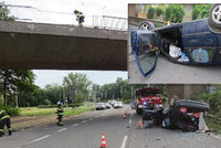 Opilec se v Hradci Králové s autem zřítil z mostu: Za volant usedl s 2,5 promile!