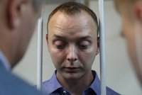 Až 20 let za vlastizradu: Bývalý novinář Safronov měl Česku donášet na Rusko
