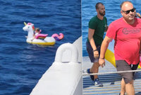 Drama v dovolenkovém ráji: Proud odnesl holčičku (4) s nafukovacím jednorožcem na otevřené moře