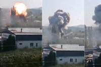 VIDEO: Výbuch v policejním muničním skladu v Bílině: Trosky budov letěly stovky metrů daleko