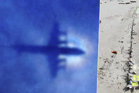 Vyplavilo moře další kus ztraceného letadla MH370? Úlovek Australana vyvolal spekulace