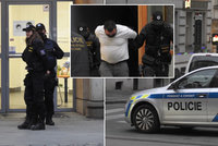 Drsné video: Takhle cizinec (38) s pistolí přepadl banku v centru Prahy! Peníze pak trousil na ulici