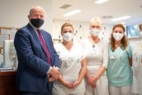 Koronavirus ONLINE: 11 105 případů za pátek v ČR. A Prymula to po „přepadovce“ schytal