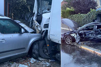 Šílená nehoda v Praze 12: Kamion prorazil betonový plot a napálil do domu, smetl i několik aut!
