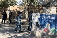 Krveprolití na univerzitě: Útočníci zabili v  Kábulu 19 studentů, policie je zneškodnila