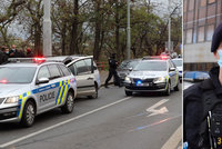 Zastavil zfetovaného řidiče (52), po kterém se i střílelo! „Byla to náročná akce,“ uvedl policista