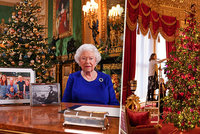 Opuštěné Vánoce Alžběty II.: Alespoň že nechybí obrovitý královský strom!