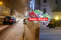 Přívaly sněhu vystřídá v Česku mráz. Teploty spadnou až k -10 °C, sledujte radar Blesku