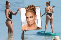 Drsné odhalení Jennifer Lopezové: Dokonalý zadeček? Pouze dobrá retuš!