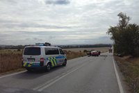 Tragická nehoda na Pelhřimovsku: Při srážce auta s dodávkou zemřel člověk