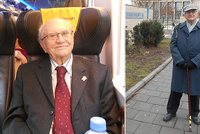 Nejstarší student Česka oslavil 100. narozeniny: Denně ujde 5 km! Jaký je jeho recept na dlouhověkost?