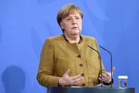„Nad koronavirem zvítězíme“ povzbuzuje Merkelová. A hájí společný nákup vakcín v EU