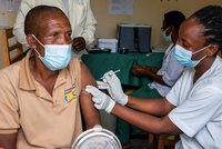 EU pomůže Africe s očkováním. Chce tam investovat 25 miliard do továren na vakcíny