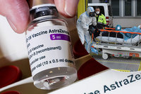 Dva zdravotníci těžce nesli očkování vakcínou AstraZeneca, jeden v Dánsku už zemřel