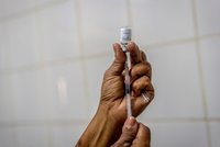 Nová kubánská vakcína vyžaduje o dávku navíc. Účinnost hlásí přes 90 procent