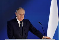 Putin zostra: Na zahraniční provokace odpovíme tvrdě. „Nepřekročitelné meze“ určí sám