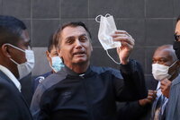 „Jako když mám žaludek v plamenech.“ Prezident opustil nemocnici, Bolsonara zlobila střeva