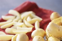 Máte doma staré brambory? Jak je vhodně využít?